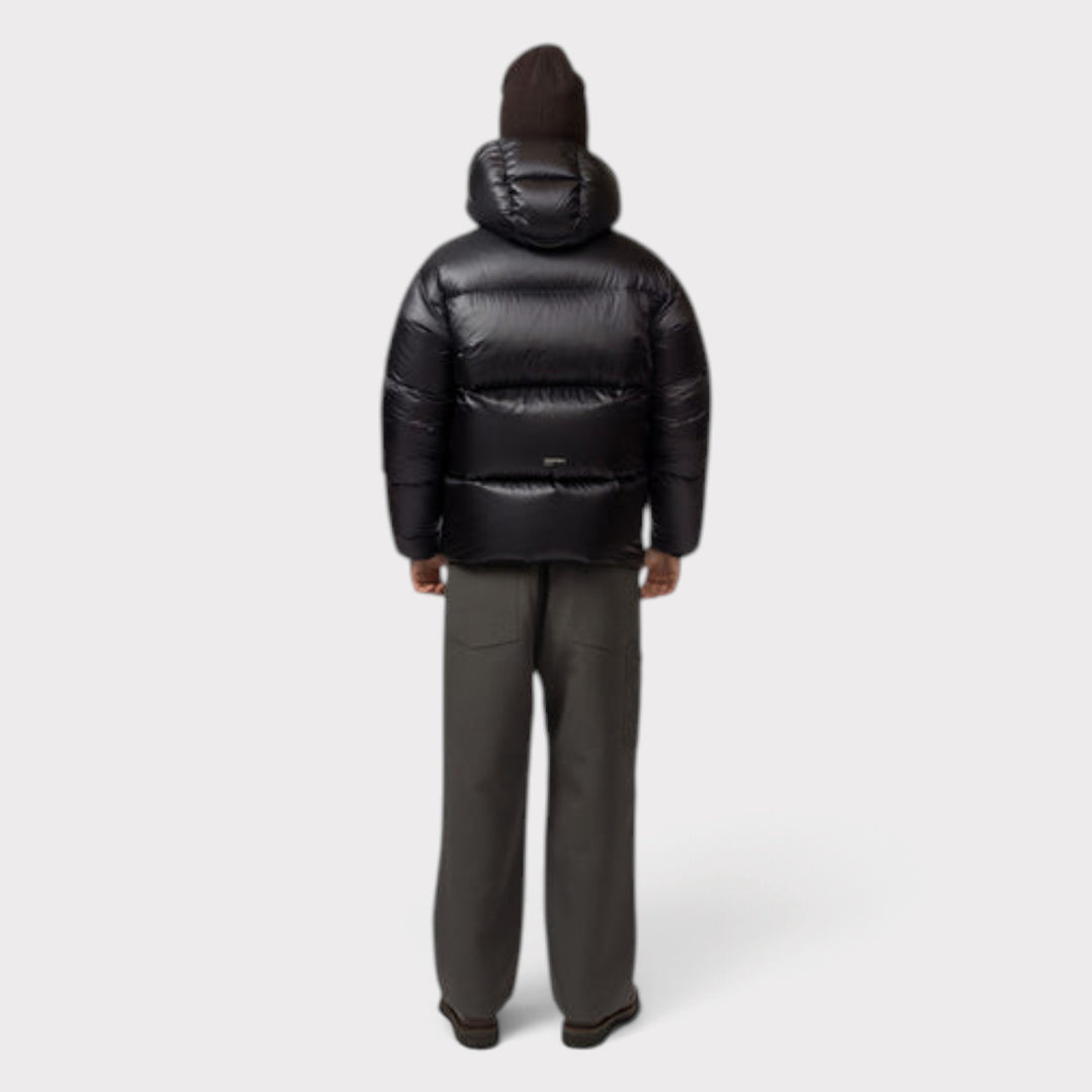 Snow Peak Pertex Light Weight Down Jakke I Sort