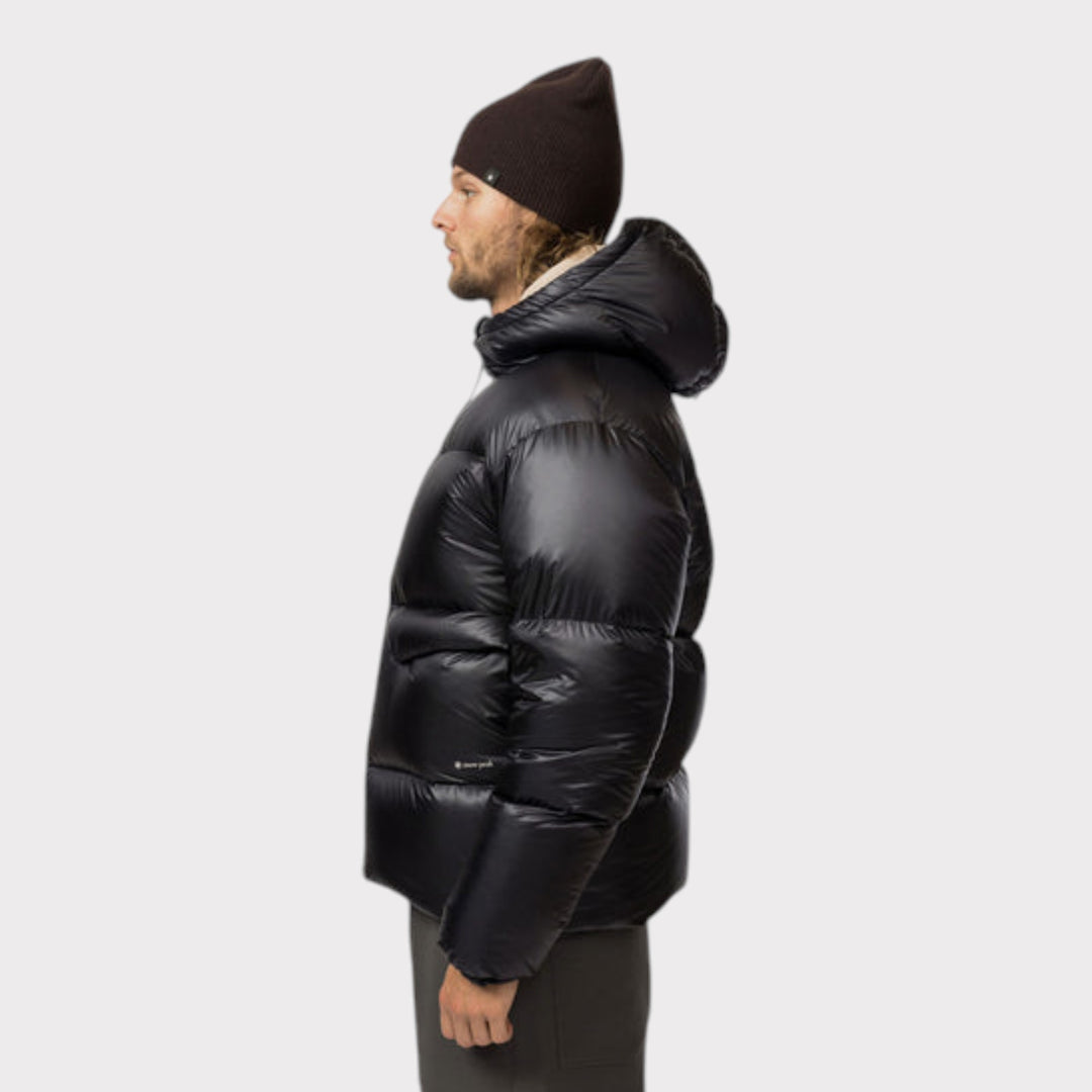 Snow Peak Pertex Light Weight Down Jakke I Sort