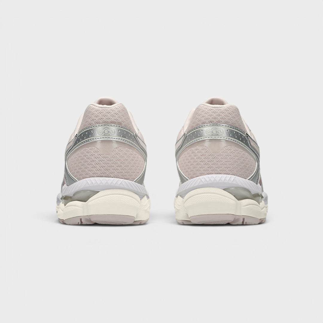 Asics Gel-Cumulus 16 I Pink Cloud/Pure Silver