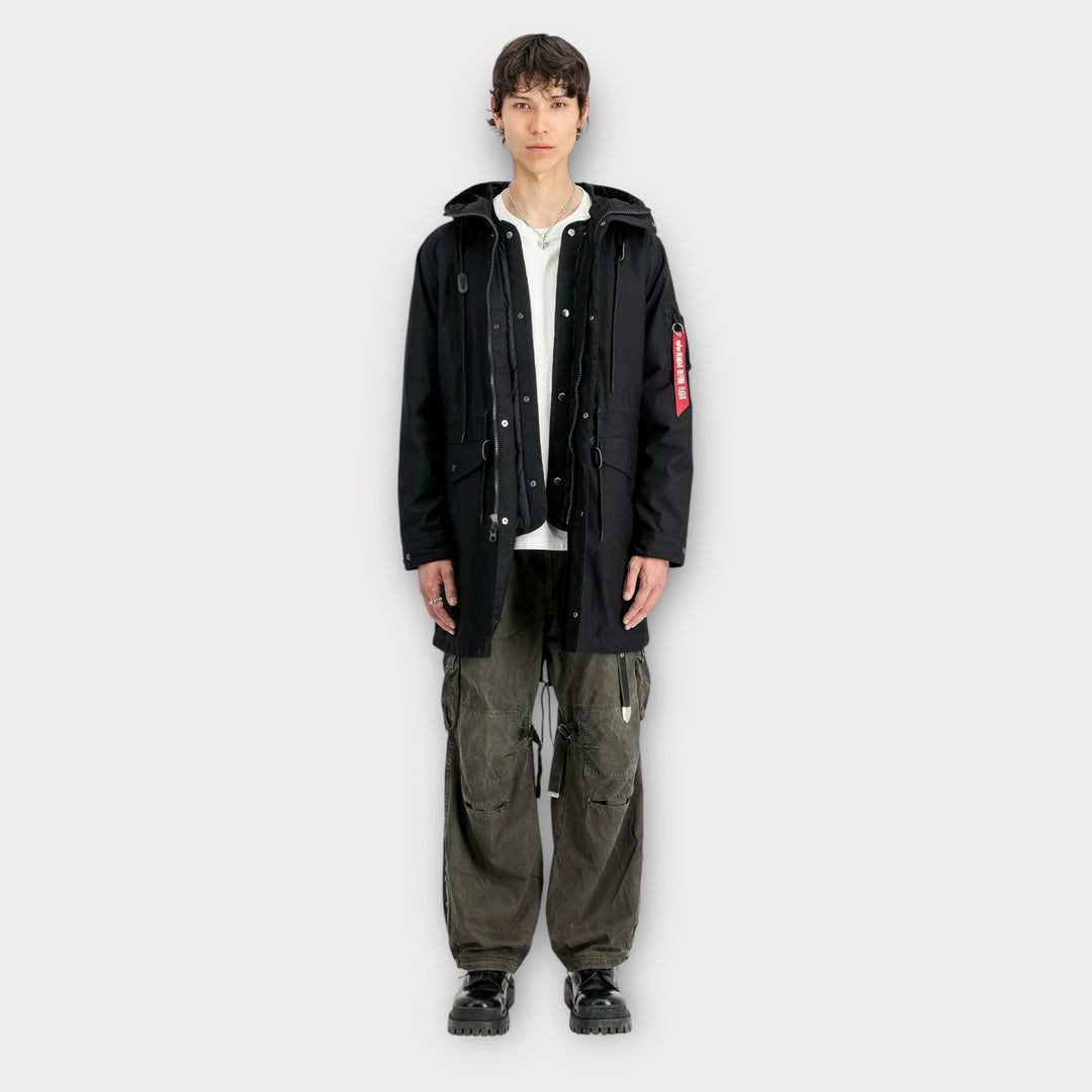 alpha-industries-studio-m51-fishtail-jakke-black