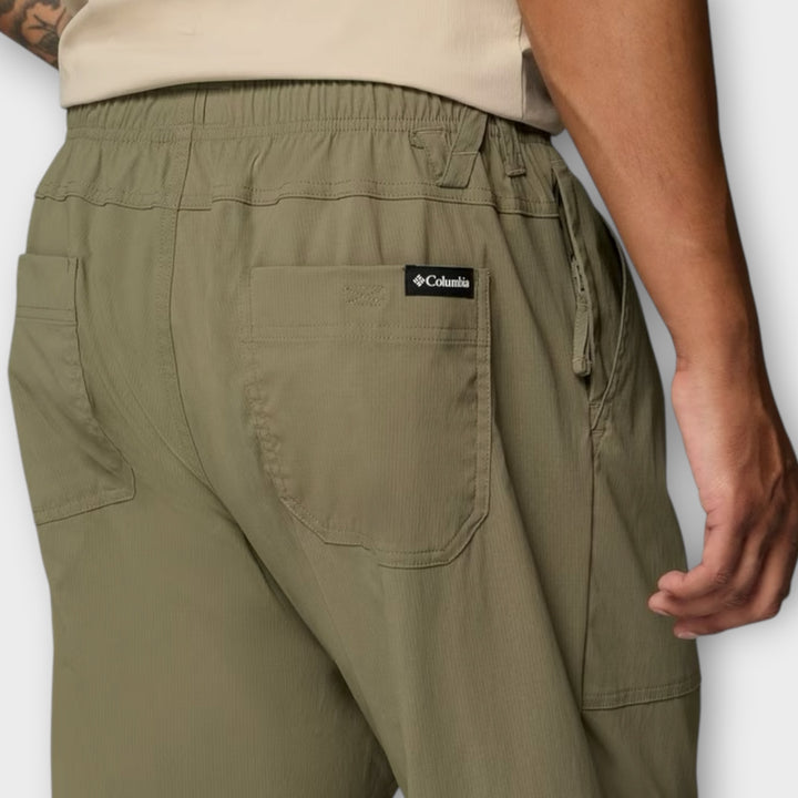 Columbia Landroamer Scout Pant in Green