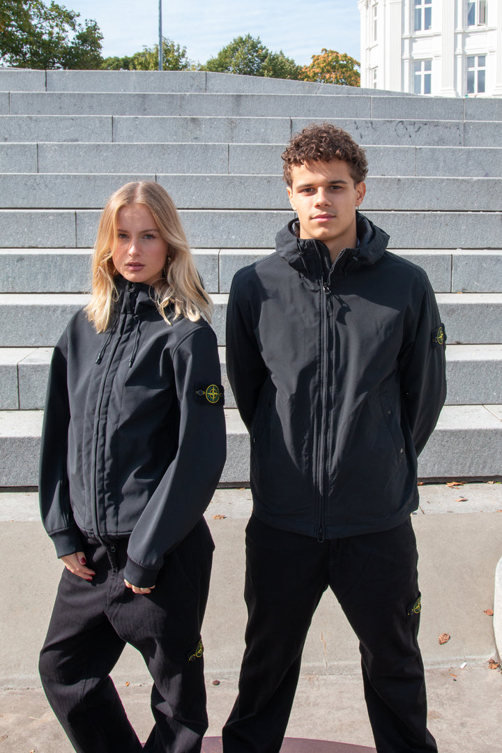 Stone Island Soft Shell-R E.Dye Technology Jakke I Sort