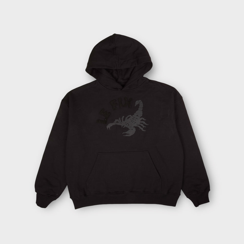 Sort Lefix Scorpion Hoodie med skorpionmotiv på brystet – Stilfuld hættetrøje i sort med unikt skorpionprint fra Lefix.