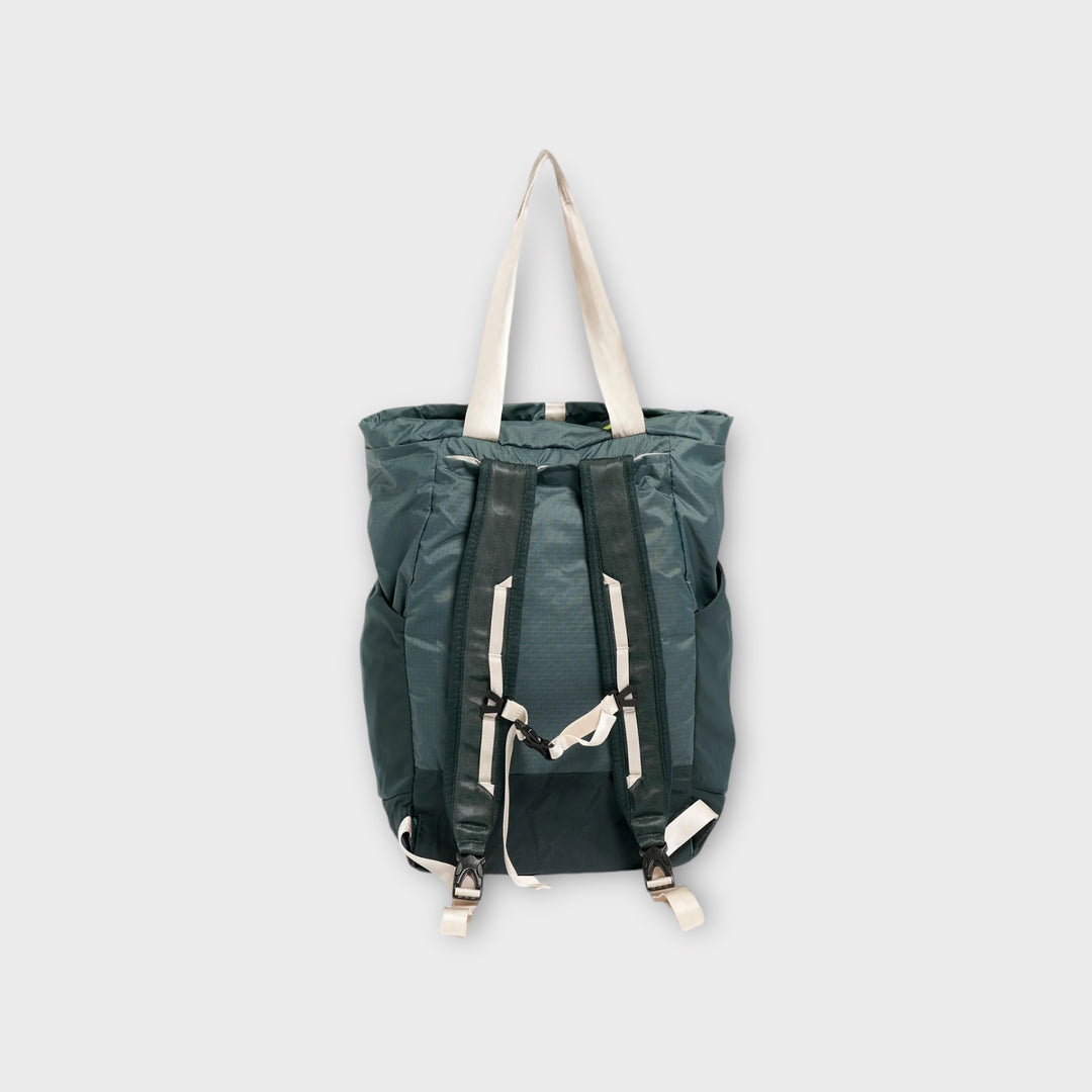 Patagonia Ultralight Black Hole Tote I Nouveau Green