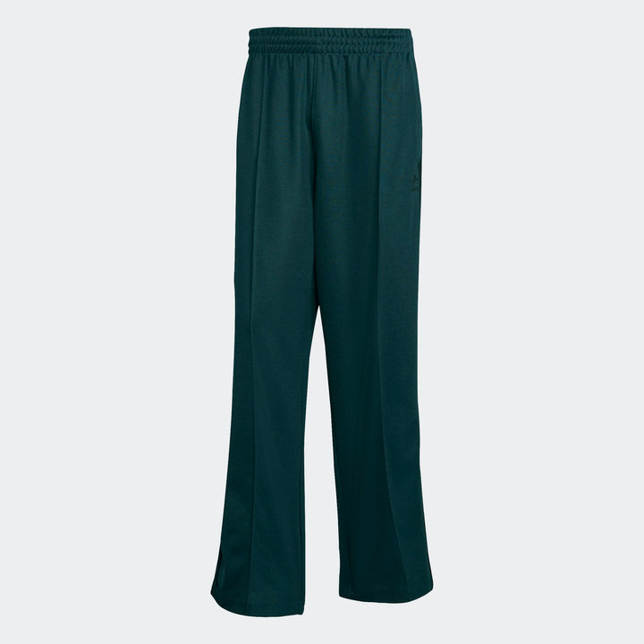Adidas Firebird Baggy Track Pants i Aurora Ivy/Black til herrer
