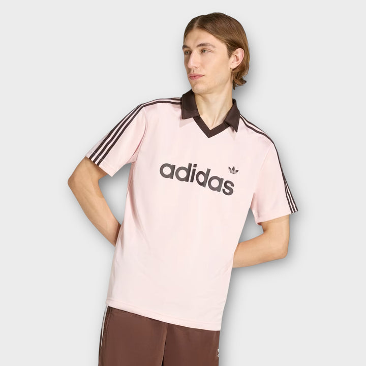 Adidas Originals jersey t-shirt i sandy pink.