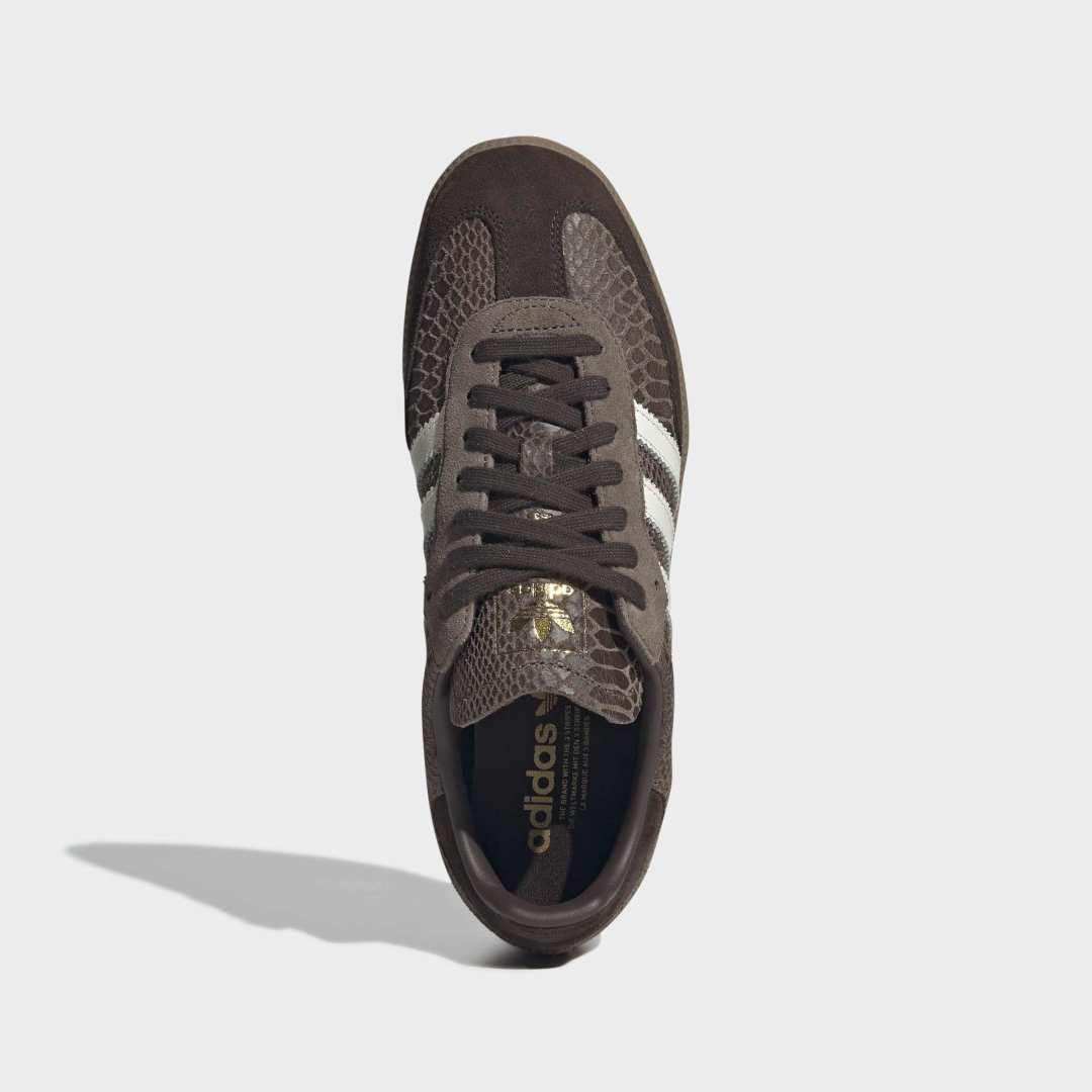 Adidas Samba OG med overdel i læder og ruskind.