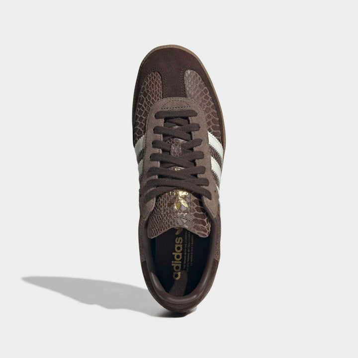 Adidas Samba OG med overdel i læder og ruskind.