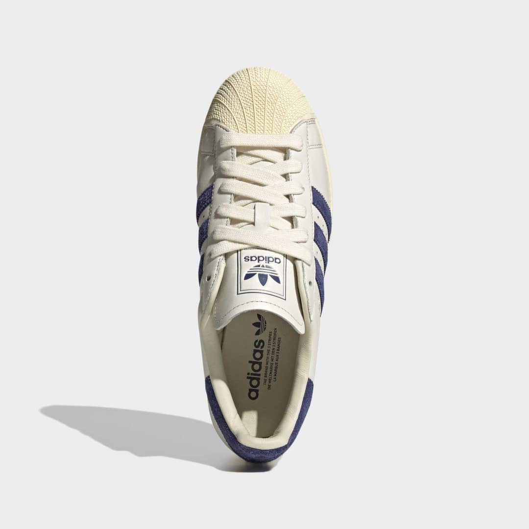 Adidas Originals Superstar II sneakers i hvid og navy.