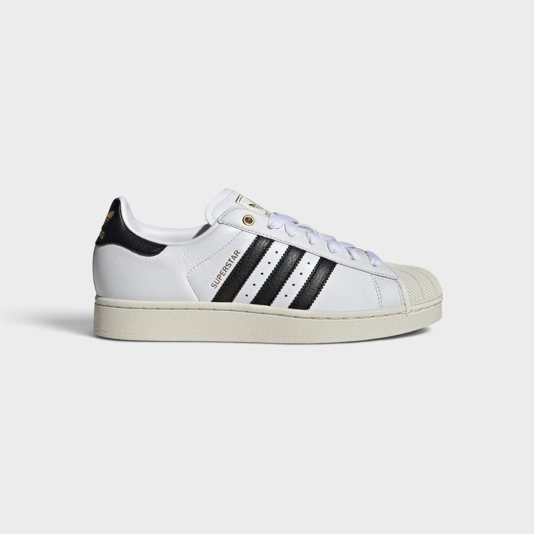 Adidas Superstar II i White/Black med klassisk shell toe.