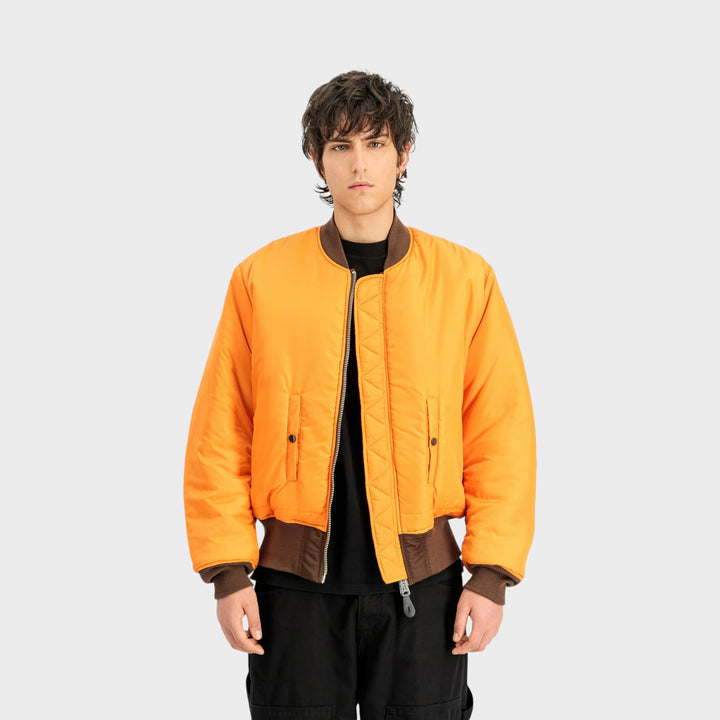 Alpha Industries MA-1 bomberjakke med ribkanter og utility-lomme