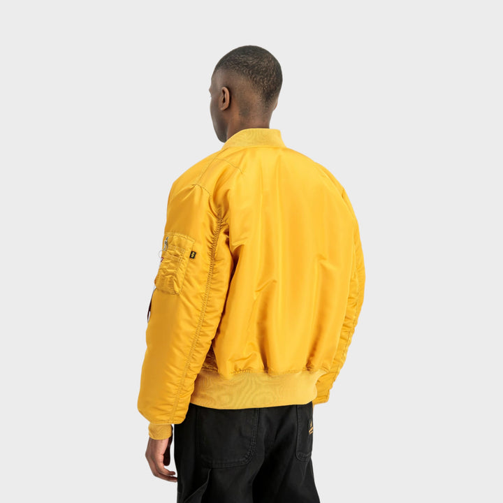 Alpha Industries Wheat bomberjakke med klassiske MA-1 detaljer