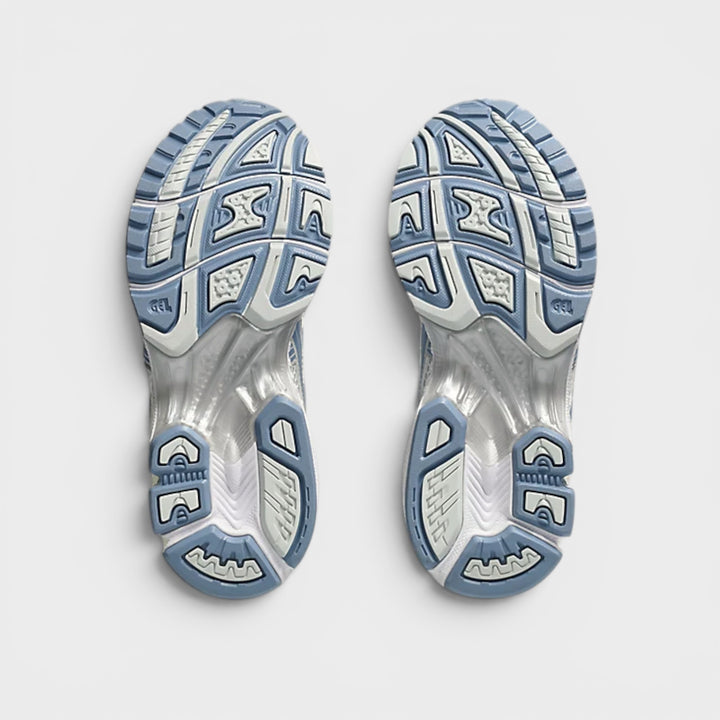 Detaljebillede af Asics GEL-KAYANO 14 i White/Light Navy.