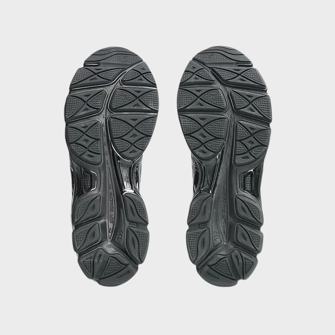 Ydersål på ASICS SportStyle Gel-Cumulus 16 i Black med slidstærk og stabil konstruktion.