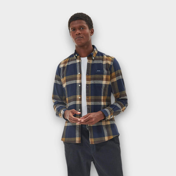 Barbour Folley langærmet skjorte i Navy set bagfra