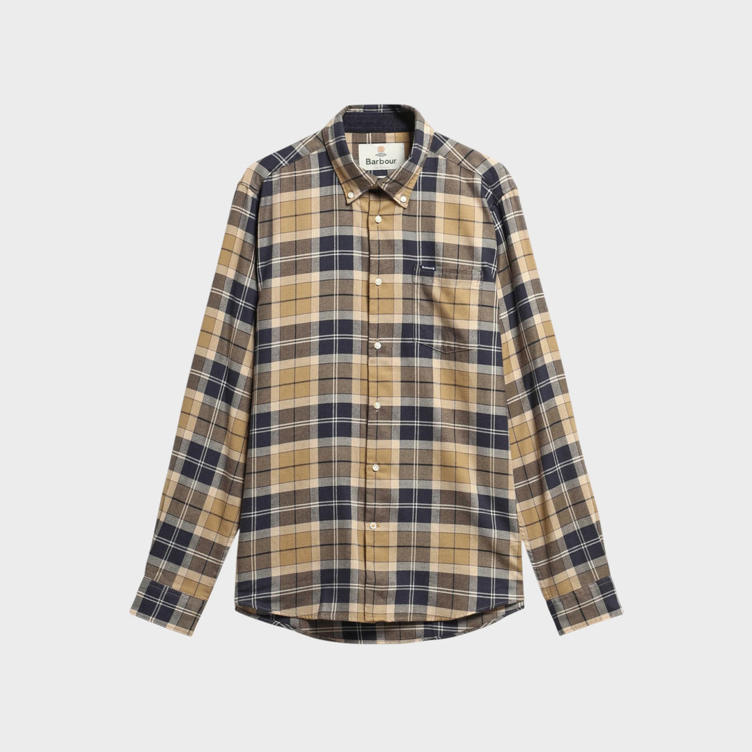 Barbour Fortrose Tailored Skjorte i Shadow Classic Tartan vist forfra på model