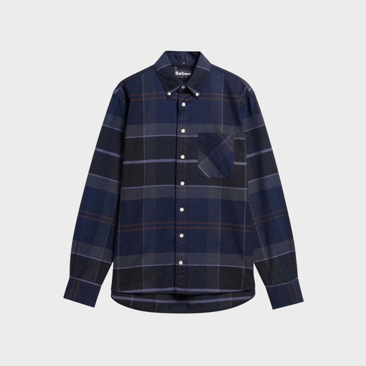Barbour Mineral Authen Skjorte i Navy – set forfra med tartan-tern, button-down-krave og brystlomme