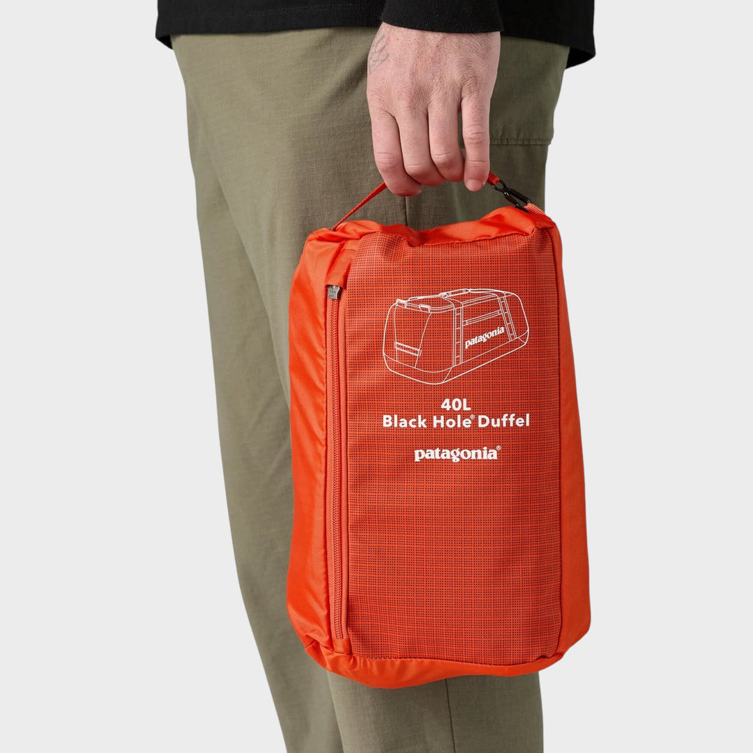 Black Hole Duffel 40L weekendtaske til rejser 