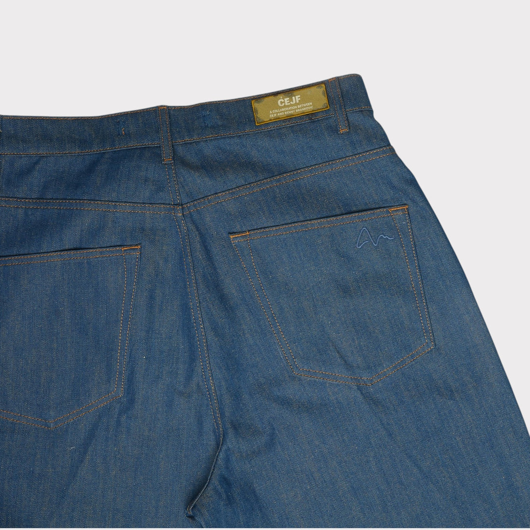 Premium CEJF jeans in Italian denim