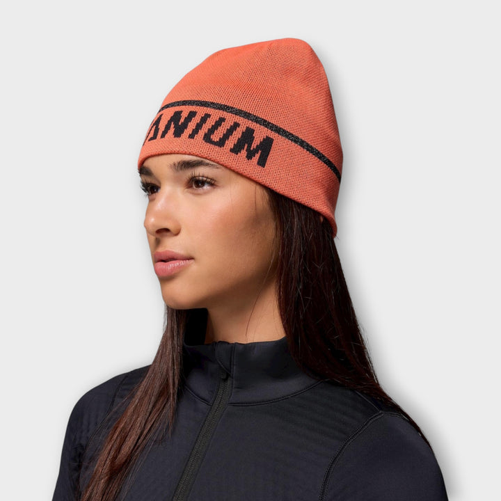 Detaljebillede af Columbia Heat Hue i orange.