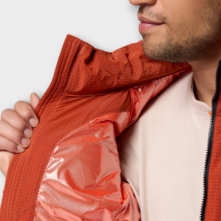 Columbia Pike Lake Novelty Puffer Jakke i Orange vist fra siden.