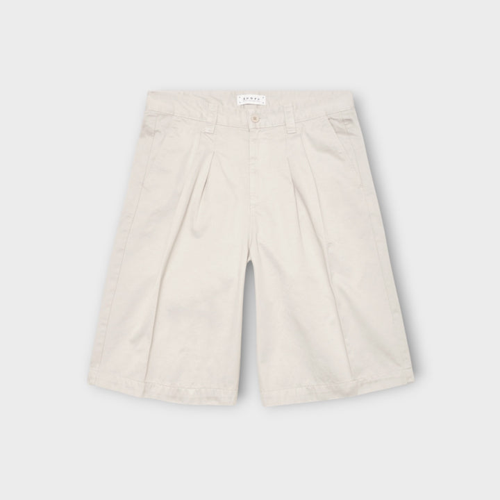 Edwin Adams shorts i grå med elastisk talje og snøre