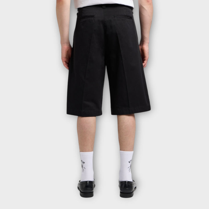 Basic sorte shorts fra Edwin i let bomuld