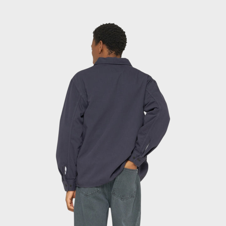 Edwin Night Sky denimskjorte med brystlomme og broderi.