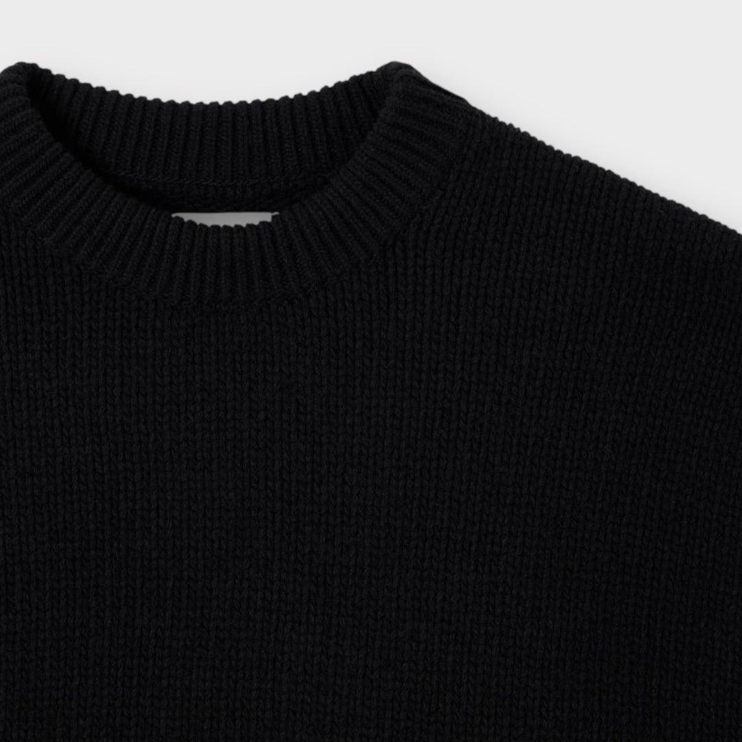 Bagside af Edwin Ellis Sweater i Black/Baltic – afslappet pasform og stilrent look.