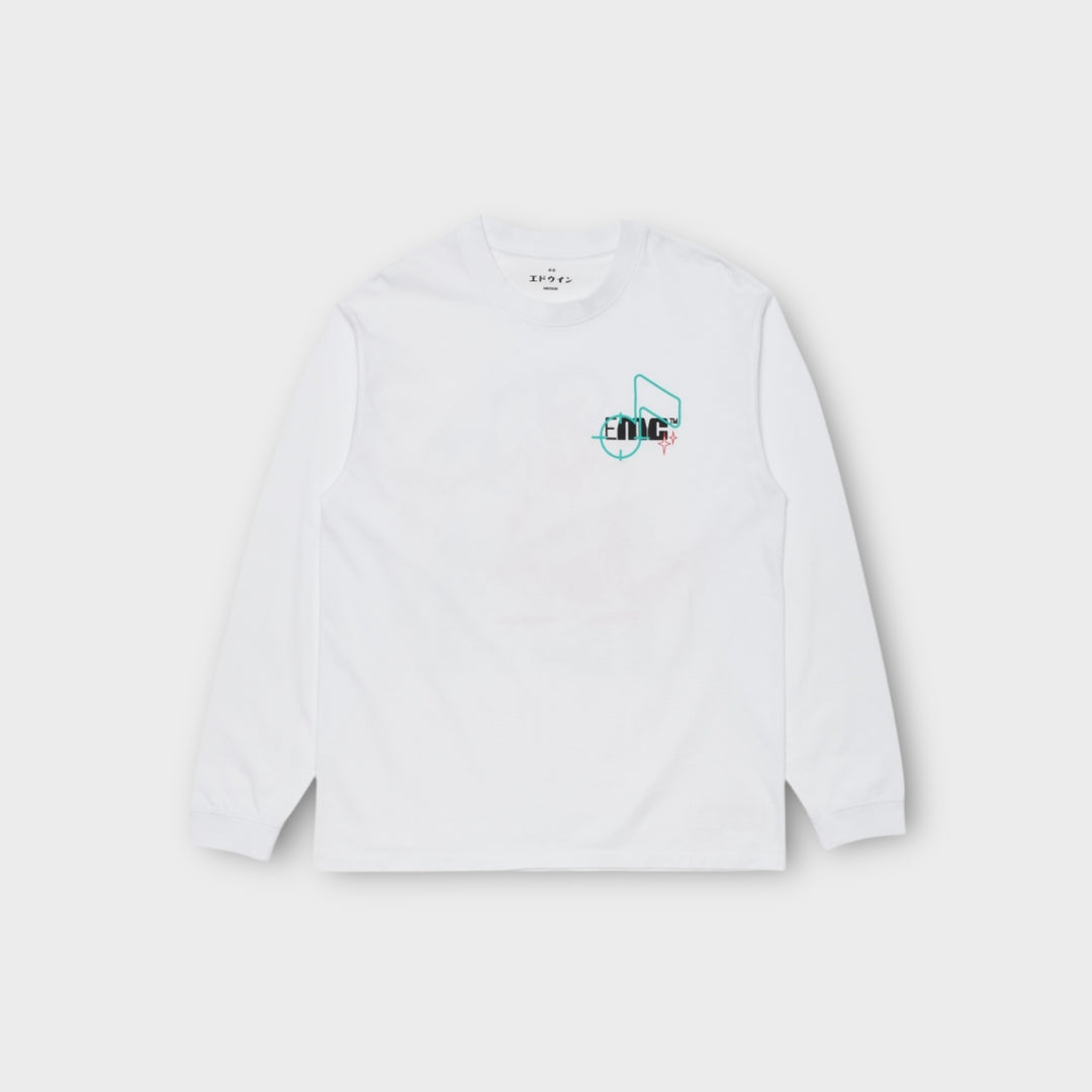 Detalje af Edwin EMC On Tour Longsleeve i hvid med print.
