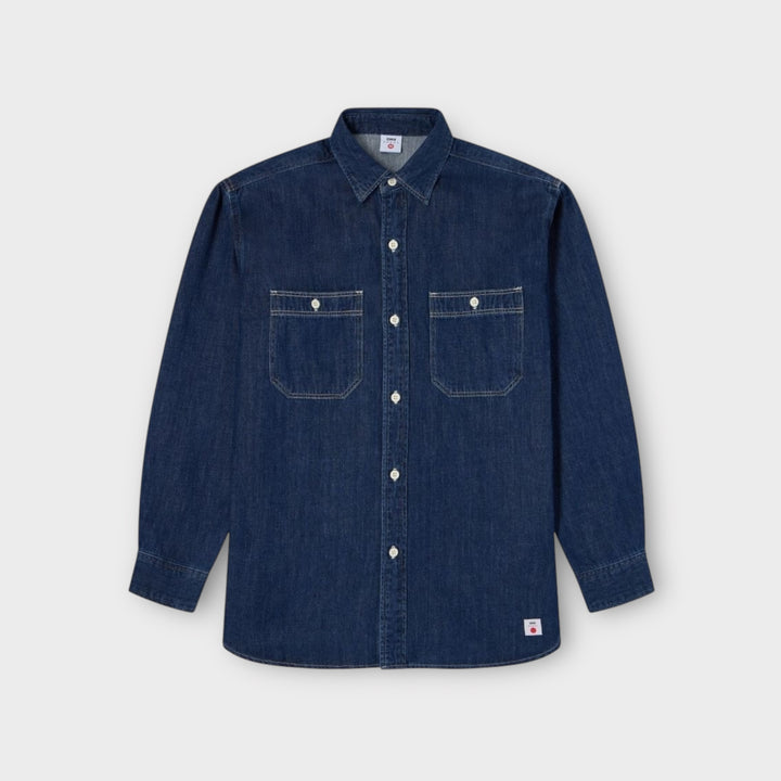 Edwin Work Shirt i Blue Dark Used – klassisk denimskjorte med workwear-look.