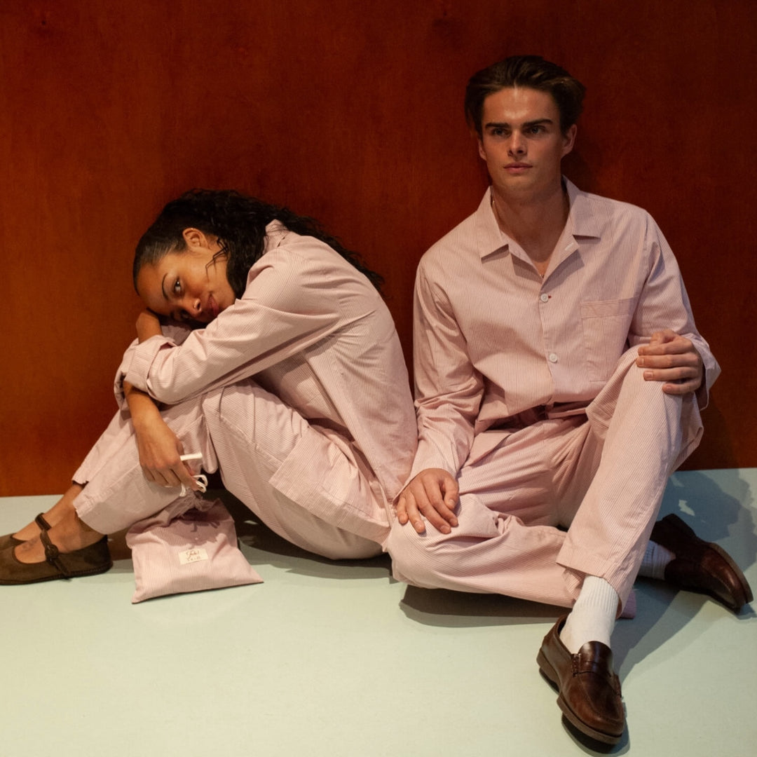 Fichi Long Boxer i Soft Pink Stripe set bagfra med tætsiddende og komfortabel silhuet.