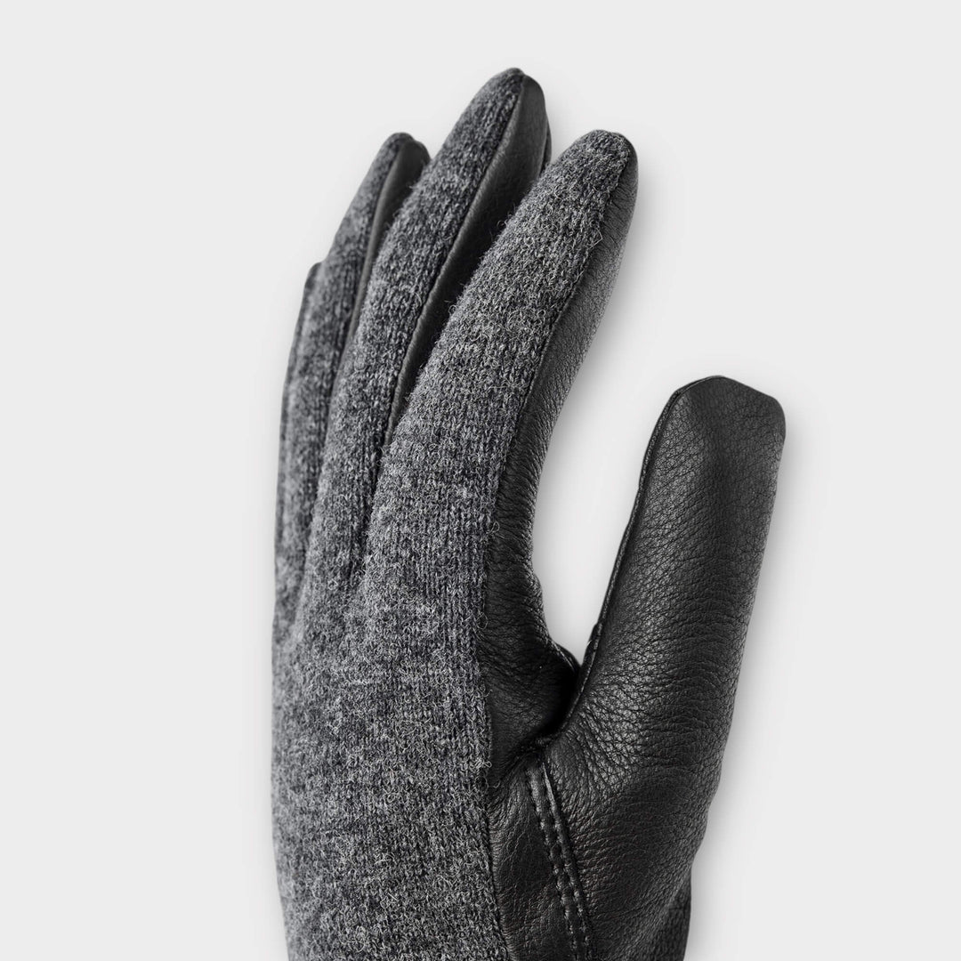 Hestra Deerskin Uld Tricot – Charcoal/Sort handske i hjorteskind og uld for ekstra varme