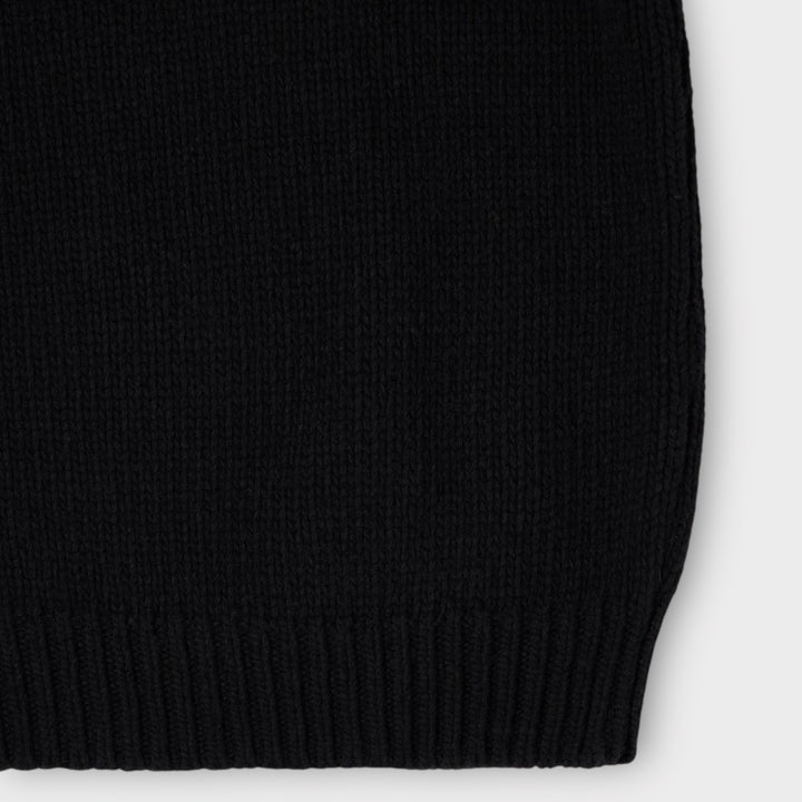 Edwin Ellis Sweater In Black/Baltic