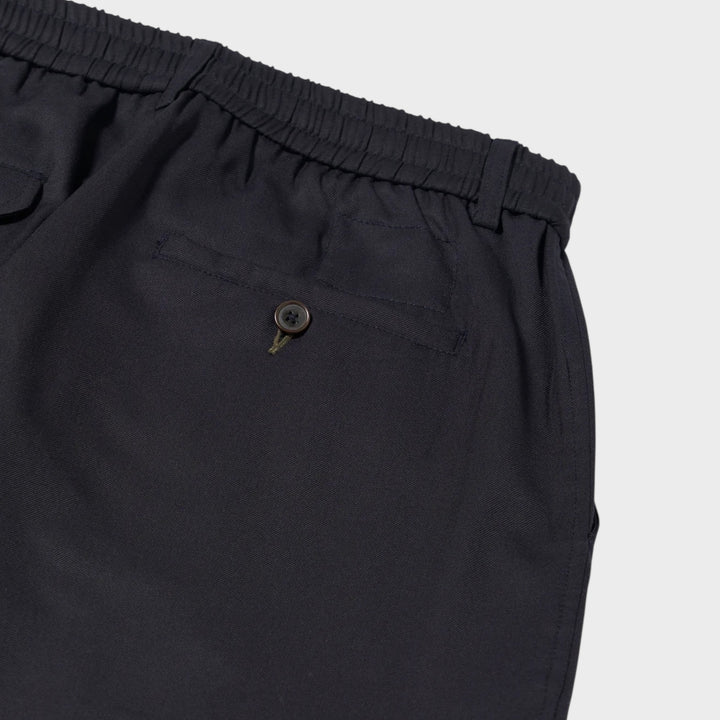 Komfortable Oxford bukser med bred benform i navy