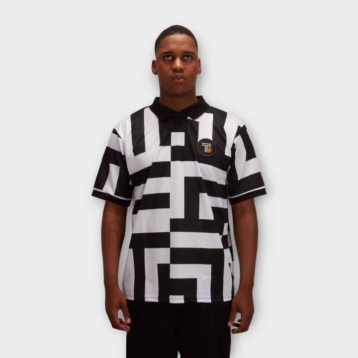 Le Fix x TEC Football Jersey In Black/White