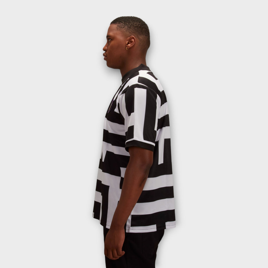 Le Fix x TEC Football Jersey In Black/White