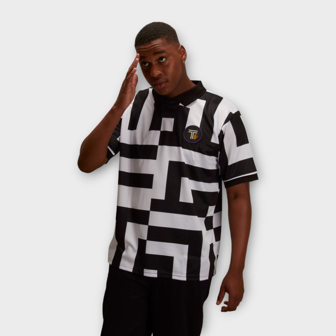 Le Fix x TEC Football Jersey In Black/White