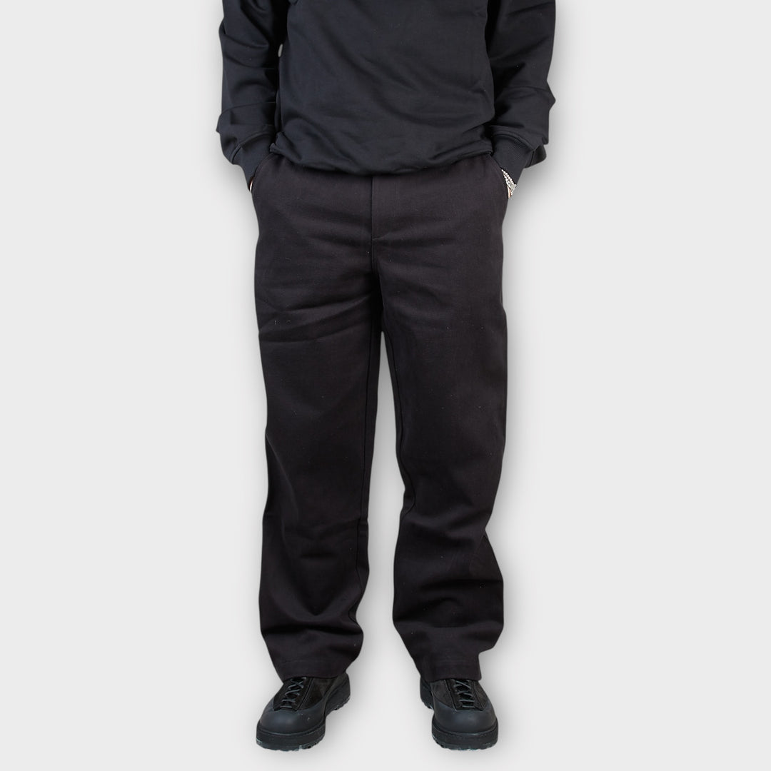 Sorte bomuldsbukser fra Le Fix med klassisk design