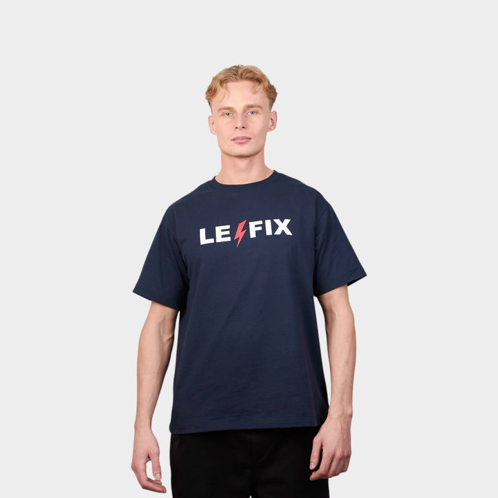 Le Fix Lightning 26' T-Shirt i Navy