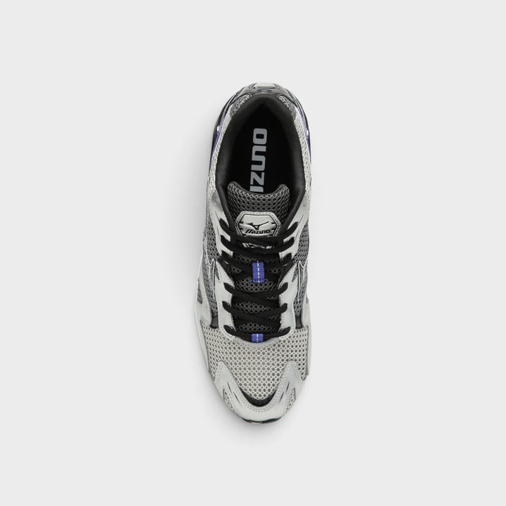 Mizuno Wave Rider 10 sneakers i grå, sort og blå.