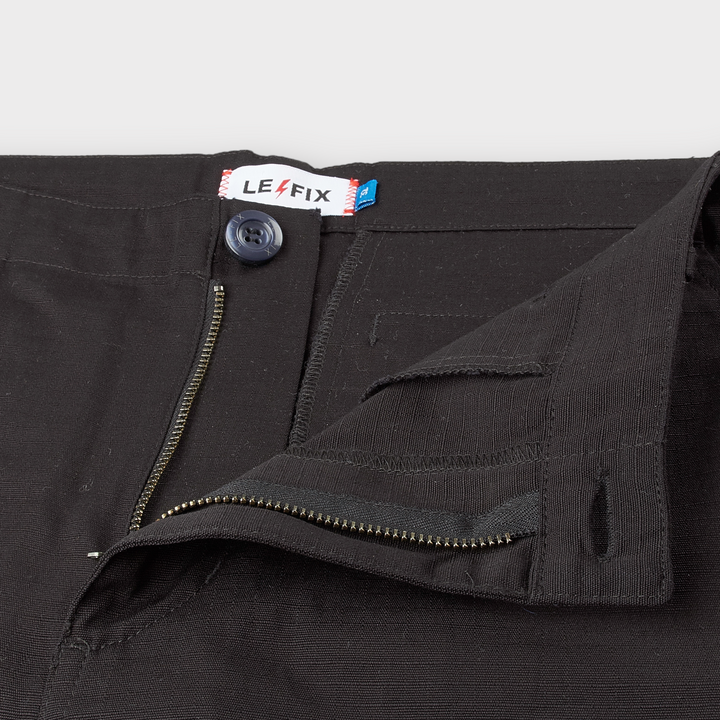 Le fix ripstop cargo shorts in black