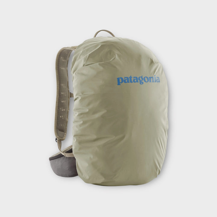 Patagonia Terravia rygsæk 22L i River Rock Green farve