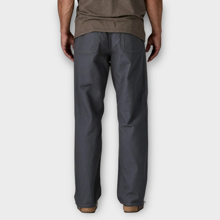 Patagonia Point Reyes bukser i farven Smolder Blue.