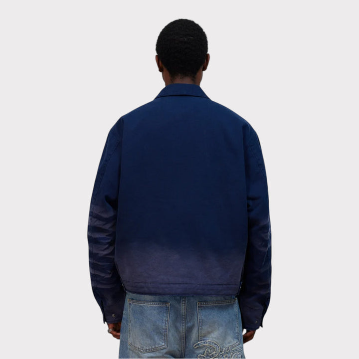 Patta Canvas Workwear Jacket i Peacoat vist fra siden på model
