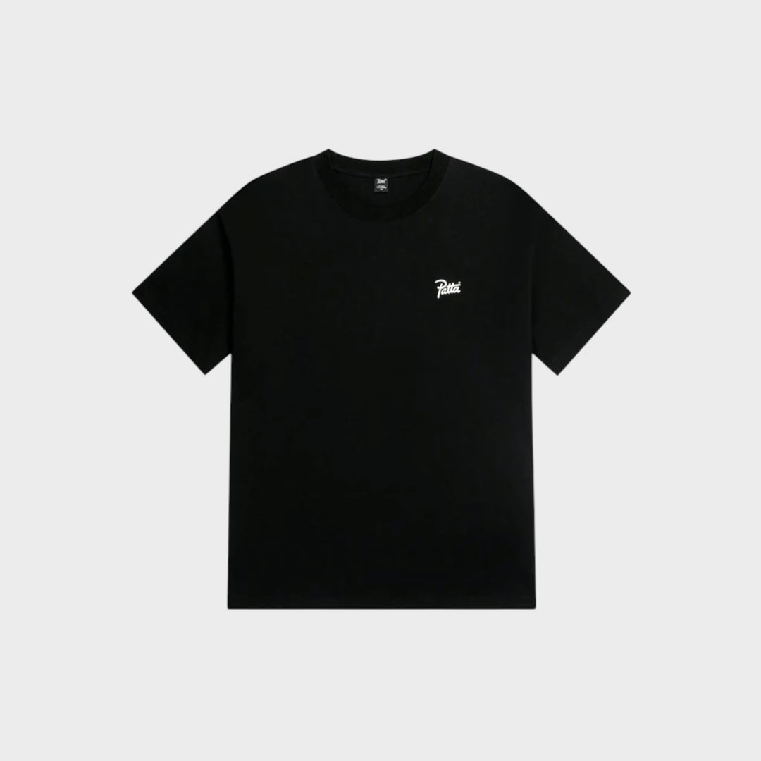 Patta Championship T-Shirt i Sort vist bagfra på model med Remember The Name artwork