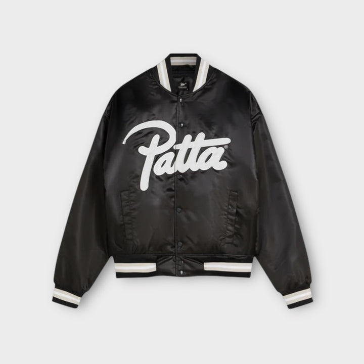 Patta Script Logo Satin Varsity Bomber Jakke i sort set forfra