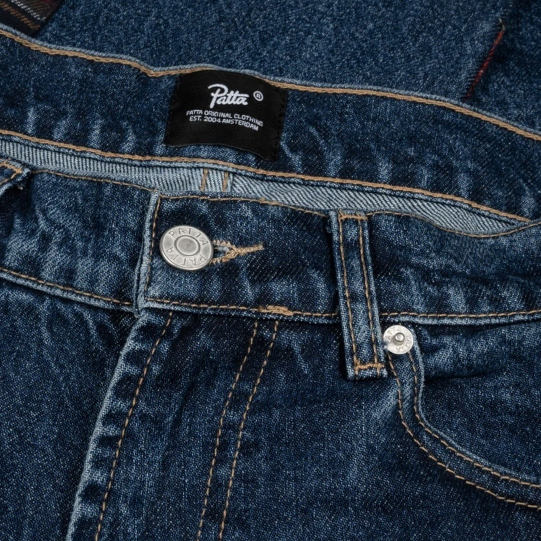 Moderne herremode – Patta Whole Lotta Labels Jeans blå