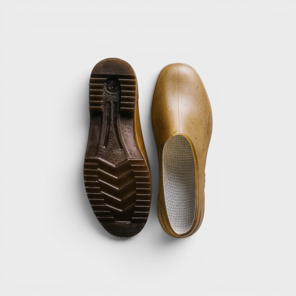 Plasticana Gardana slip-on sko i hampbaseret materiale.
