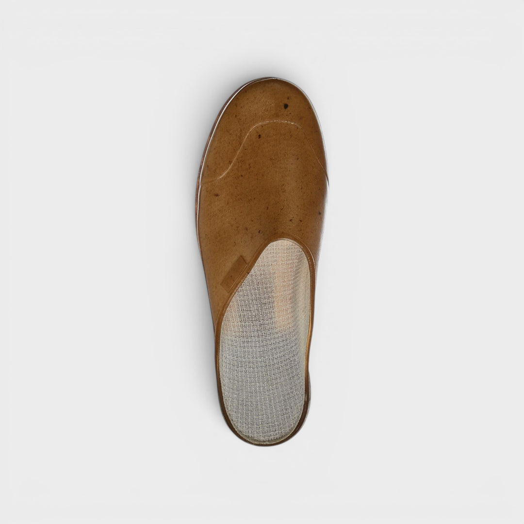 Plasticana Opana slip-on sko i hampbaseret materiale.